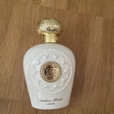 Profumo Lattafa Opulent Musk