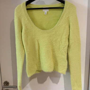 Fluffy Sweater Lime-Green
