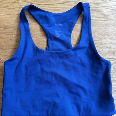 Haut de sport bleu sans manches Girlfriend Collective