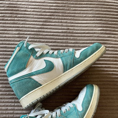 Nike Jordan 1 "Turbo Green" 