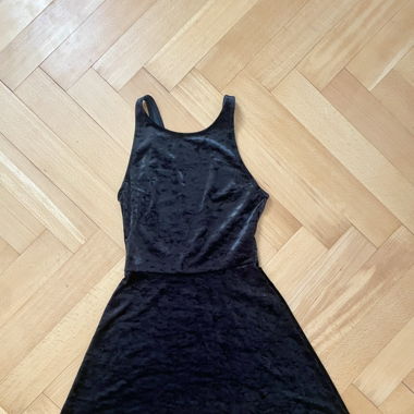 Black velvet dress (cutout in back)