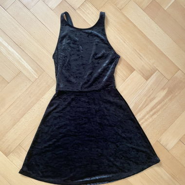 Black velvet dress (cutout in back)