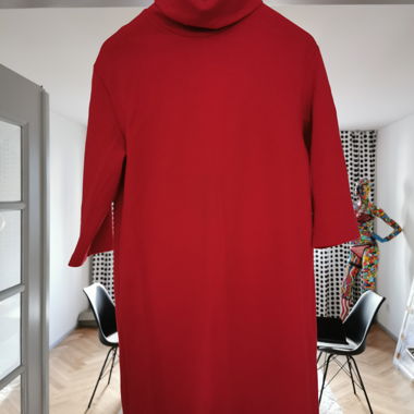 Comfy red dress