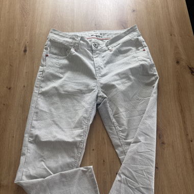 3/4 Jeans