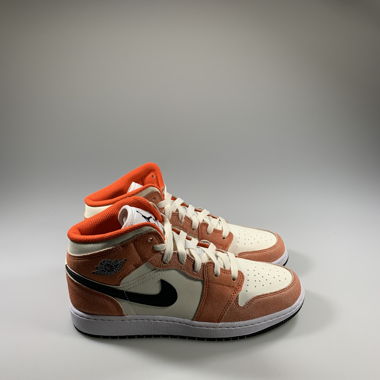 Jordan 1 Mid SE Suede Orange GS