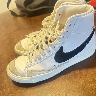 Nike Blazer 40.5