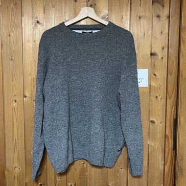 Vintage grey knitted sweatshirt