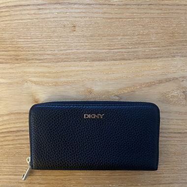 DKNY Portmonnai - NEU