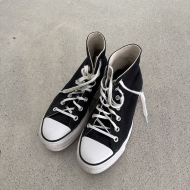 Black platform Converse