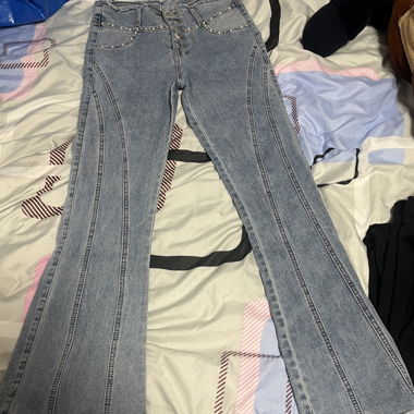 Pantalone a zampa