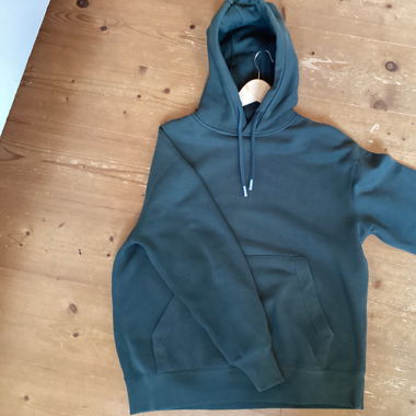 Grüner Hoodie