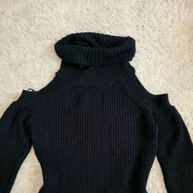 Black sweater 