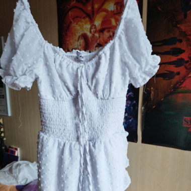 Kleid mit Hose und puffärmeln