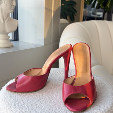 SISLEY Pink High Heels