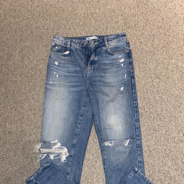 Zerissene Zara Jeans, Gr. 38