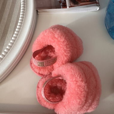 Pink Ugg für Baby