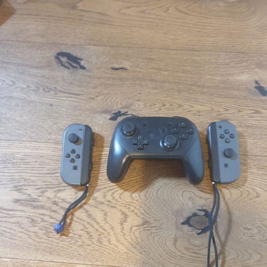 Nintendo Switch controllers