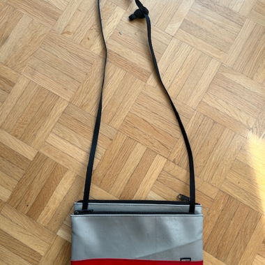 Borsa Freitag