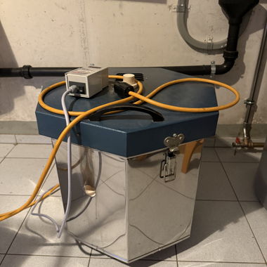 Four de cuisson de céramique avec commande