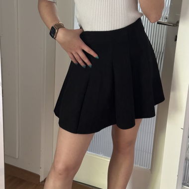 petite black skirt