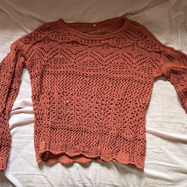 Long shirt with orange openwork embroidery