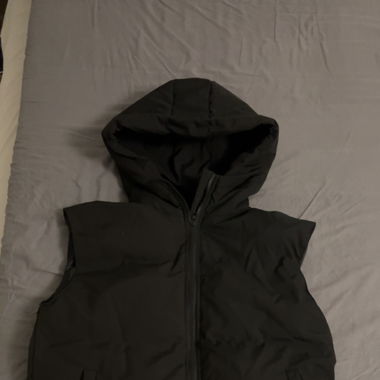 Veste sans manche noire 