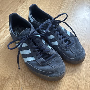 Adidas Gazelle Sneakers