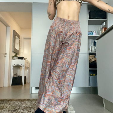 Pantalon fluide à motif cachemire