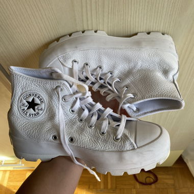 Converse Chuck Taylor All Star Lugged Leather