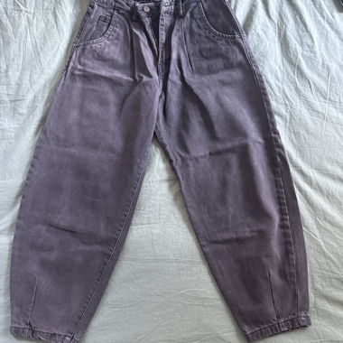 High-Waist Purple Jeans
