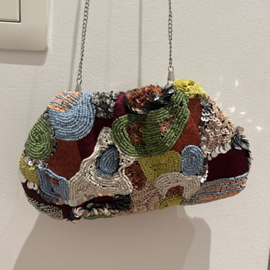 Pochette avec bandoulière amovible