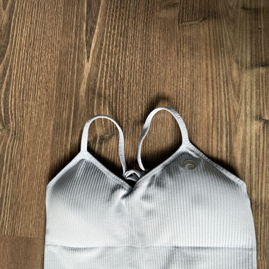 Oceansapart sport bras