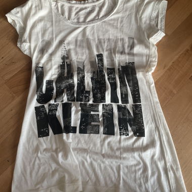 Calvin Klein T-Shirt