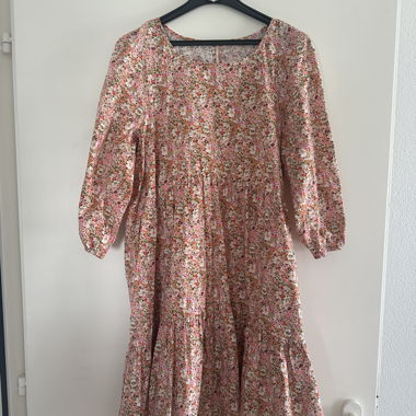 Romantic spring midi flower dress M 