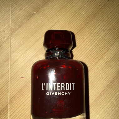 Givenchy l’Interdit eau de parfum Rouge 12l 