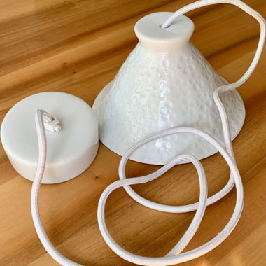 Lampada a sospensione vintage in porcellana bianca, Ø paralume 20 cm