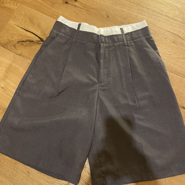 Pantalon de costume court