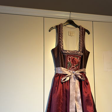 Krüger Dirndl 