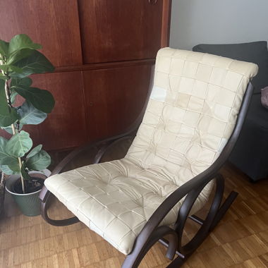 Poltrona a dondolo in pelle vintage di Strässle, anni '70