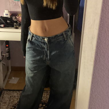 baggy jeans