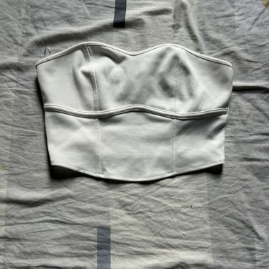 Haut bandeau blanc