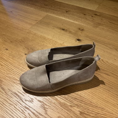 pink espadrilles
