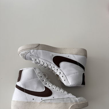 Blazer MID 77 next nature