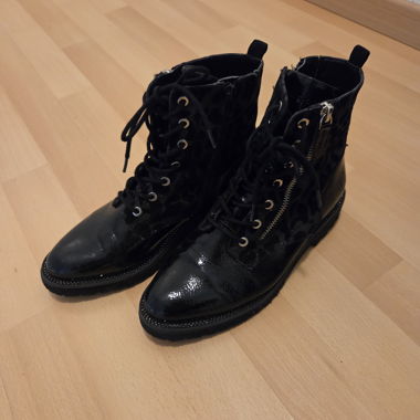 Schwarze Bugatti Schnuerstiefel 