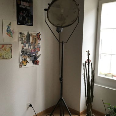 Lampadaire  BAG TURGI (ancien spot de gare suisse)