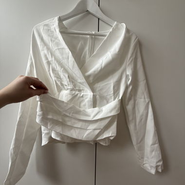 Neue, weisse Bluse