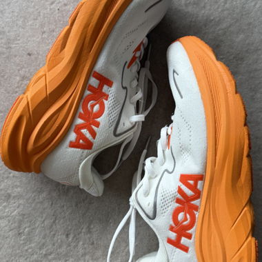 Chaussures de running HOKA Clifton 10