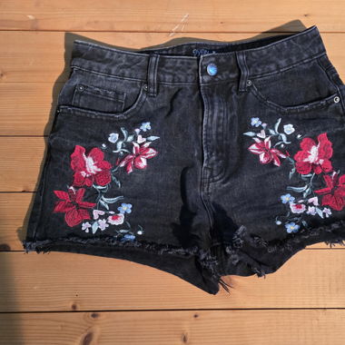 Shorts mit Blumenmuster