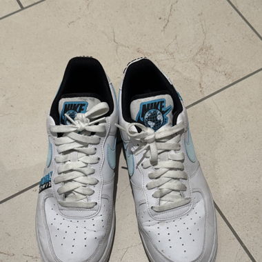 Nike Air Force 