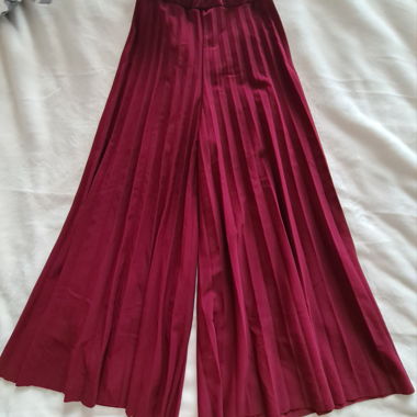 Pantaloni plissettati bordeaux XS